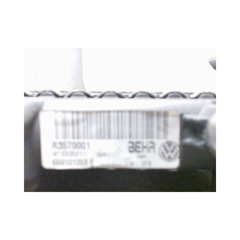 RADIATEUR VOLKSWAGEN POLO 2009-