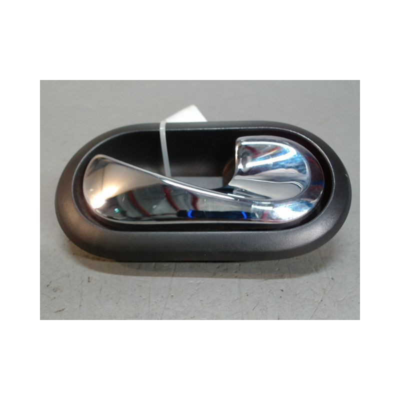 POIGNEE INTERIEURE PORTE AVANT DROIT DACIA LODGY