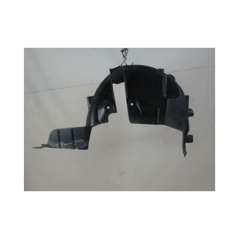 PARE-BOUE ARRIERE GAUCHE RENAULT CLIO