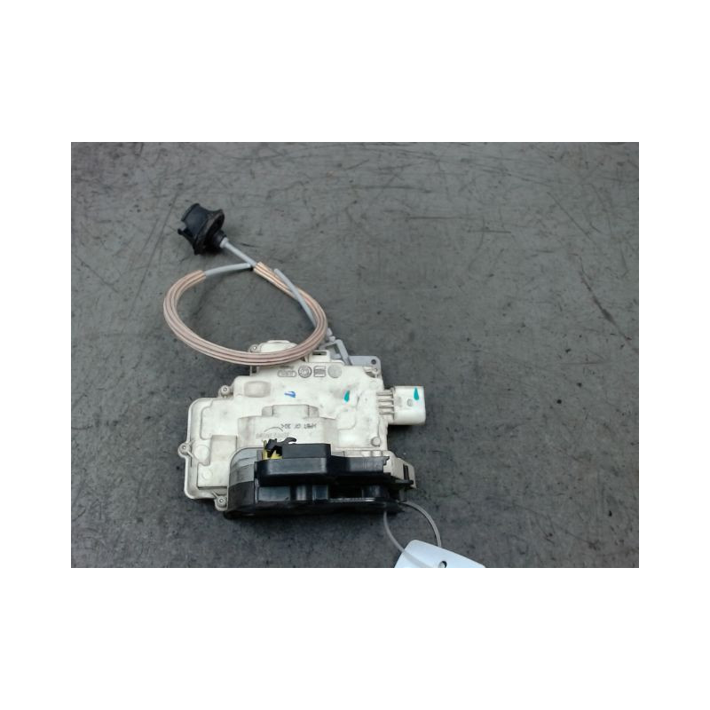 SYSTEME CONDAMNATION AVANT DROIT AUDI A3