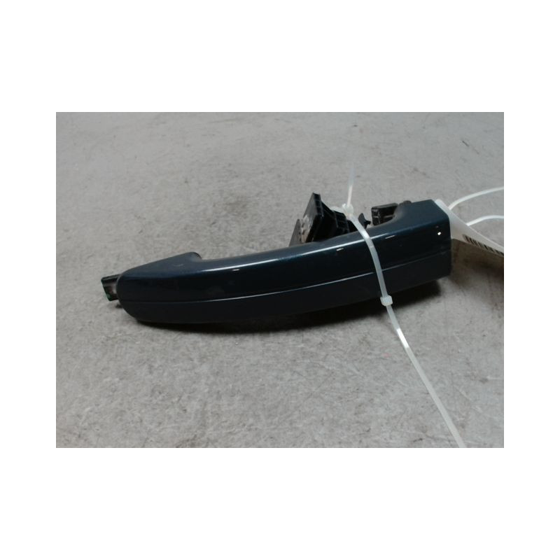 POIGNEE EXTERIEURE PORTE ARRIERE DROIT FORD FOCUS