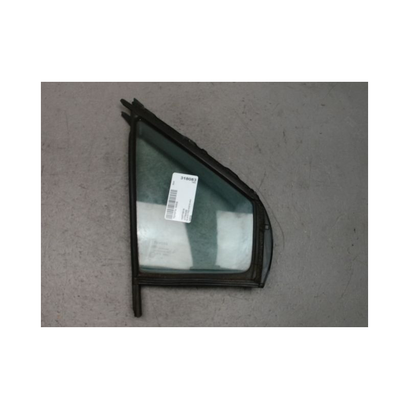 GLACE FIXE PORTE AVD TOYOTA YARIS