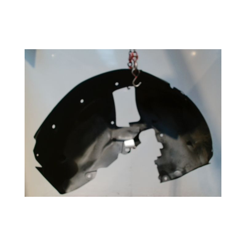 PARE-BOUE AVANT DROIT RENAULT MEGANE SCENIC