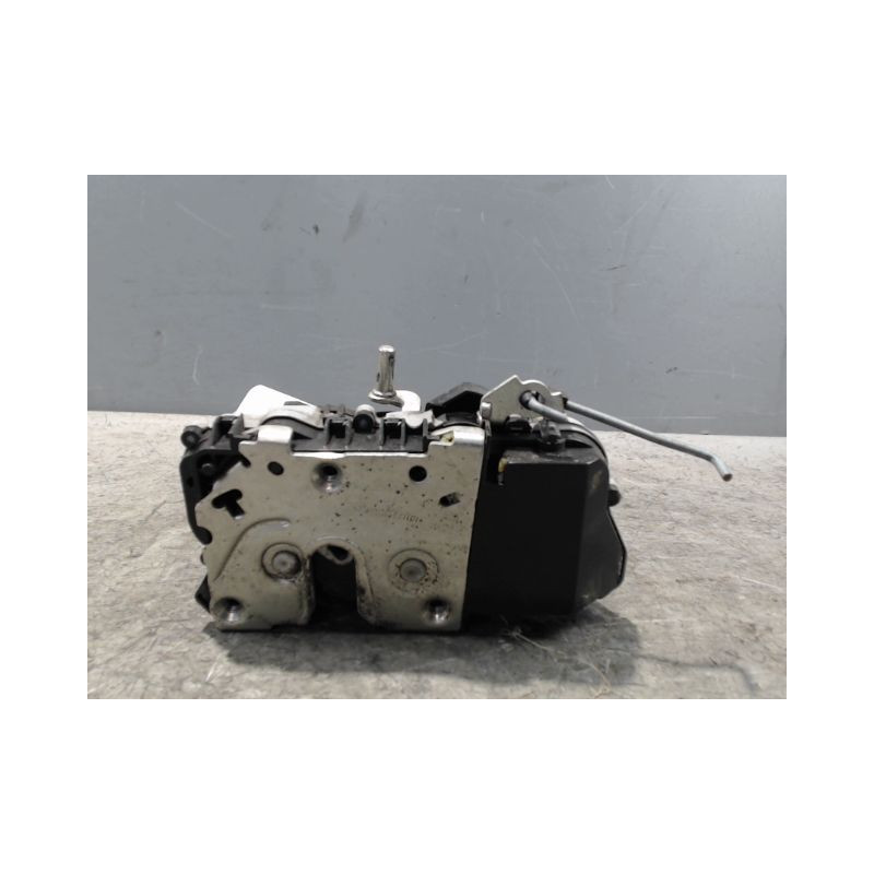 SYSTEME CONDAMNATION AVANT GAUCHE CITROEN XSARA PICASSO