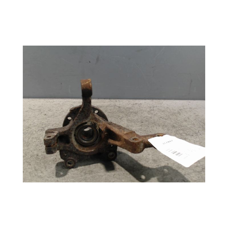 PIVOT AVANT GAUCHE RENAULT CLIO III 2007-