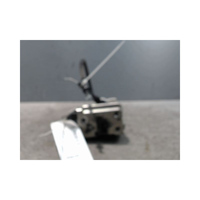 SYSTEME CONDAMNATION ARRIERE DROIT CITROEN C3 2005-