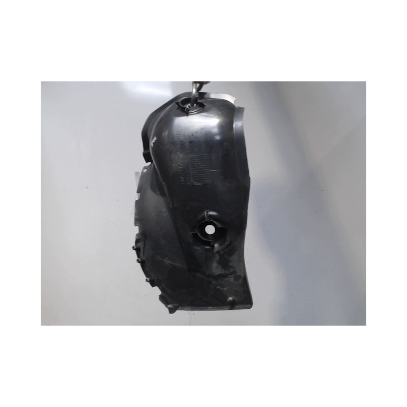 PARE-BOUE ARRIERE GAUCHE DACIA SANDERO 2008-