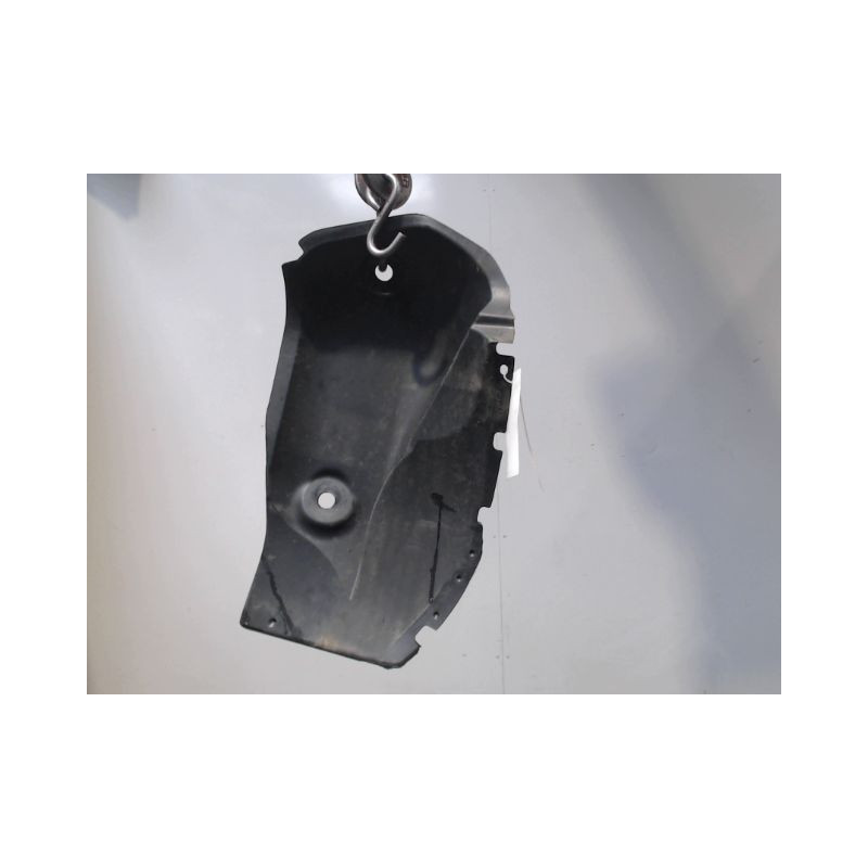 PARE-BOUE ARRIERE GAUCHE DACIA SANDERO 2008-