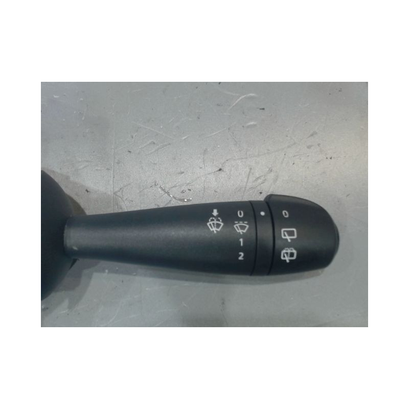 COMMANDE ESSUIE GLACE DACIA SANDERO