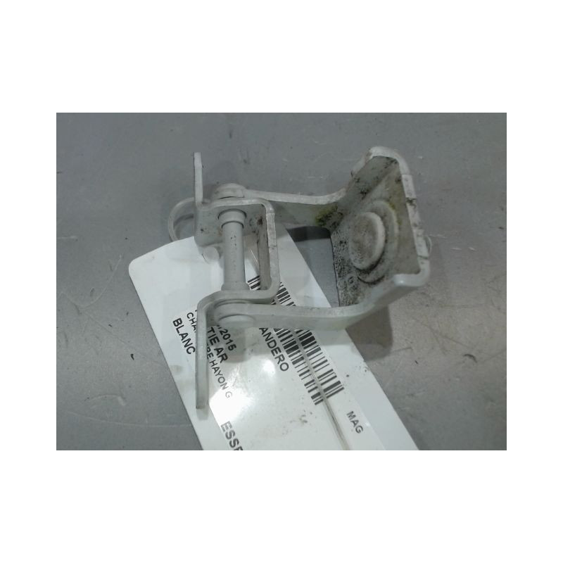 CHARNIERE HAYON G DACIA SANDERO