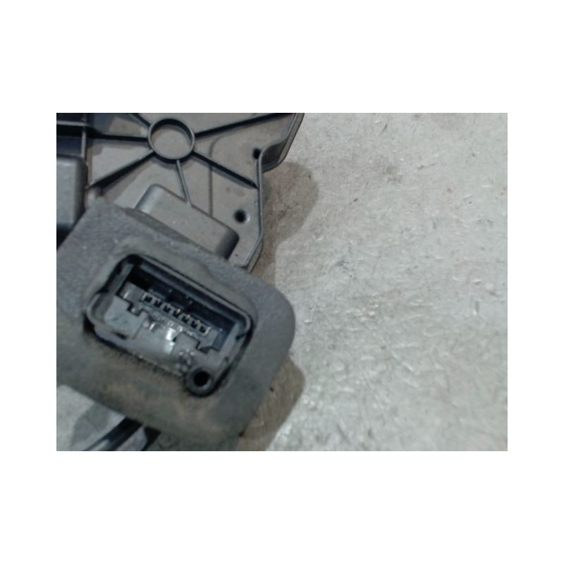 SYSTEME CONDAMNATION AVANT GAUCHE VOLKSWAGEN POLO