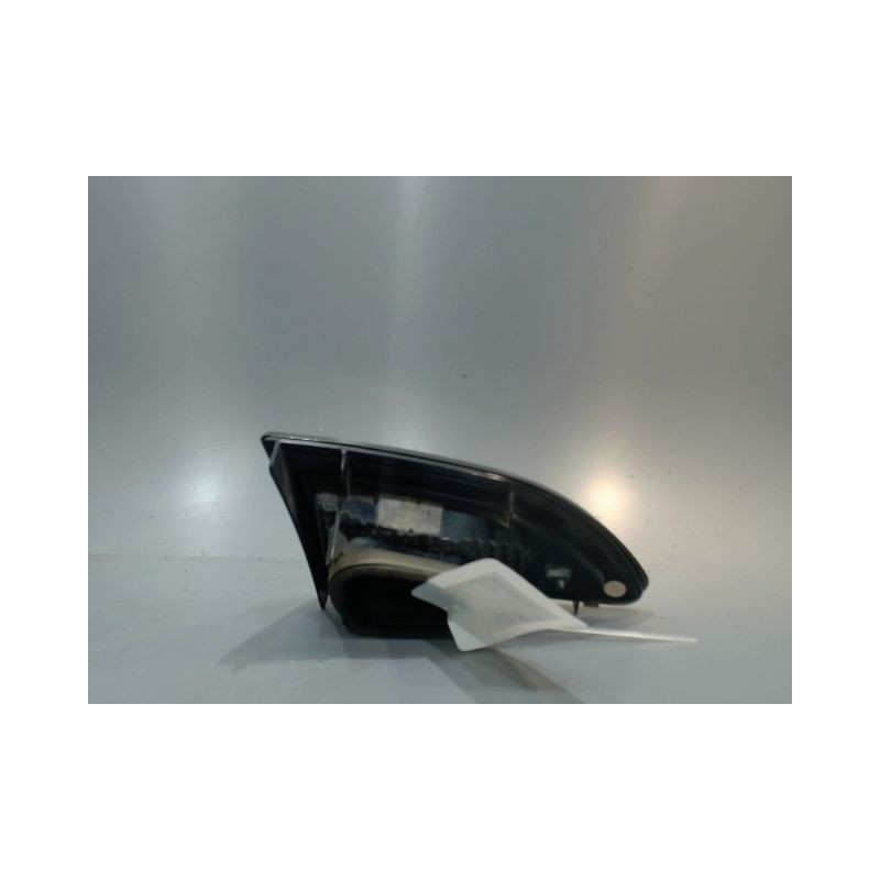 FEU ARRIERE INTERIEUR DROIT RENAULT MEGANE