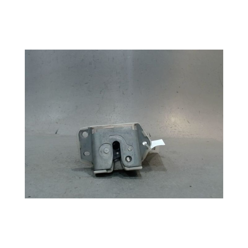 SERRURE HAYON  OPEL AGILA