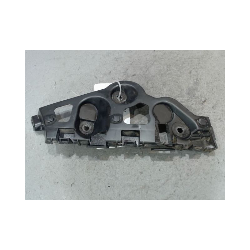 SUPPORT PARE-CHOC ARG DACIA SANDERO