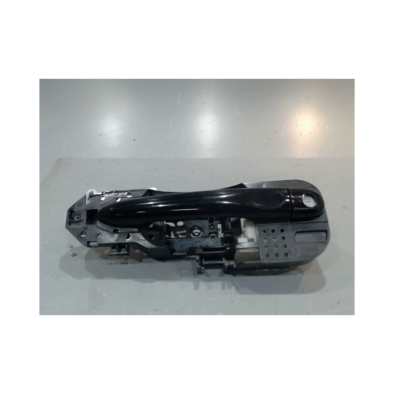 POIGNEE EXTERIEURE PORTE AVANT GAUCHE RENAULT MEGANE