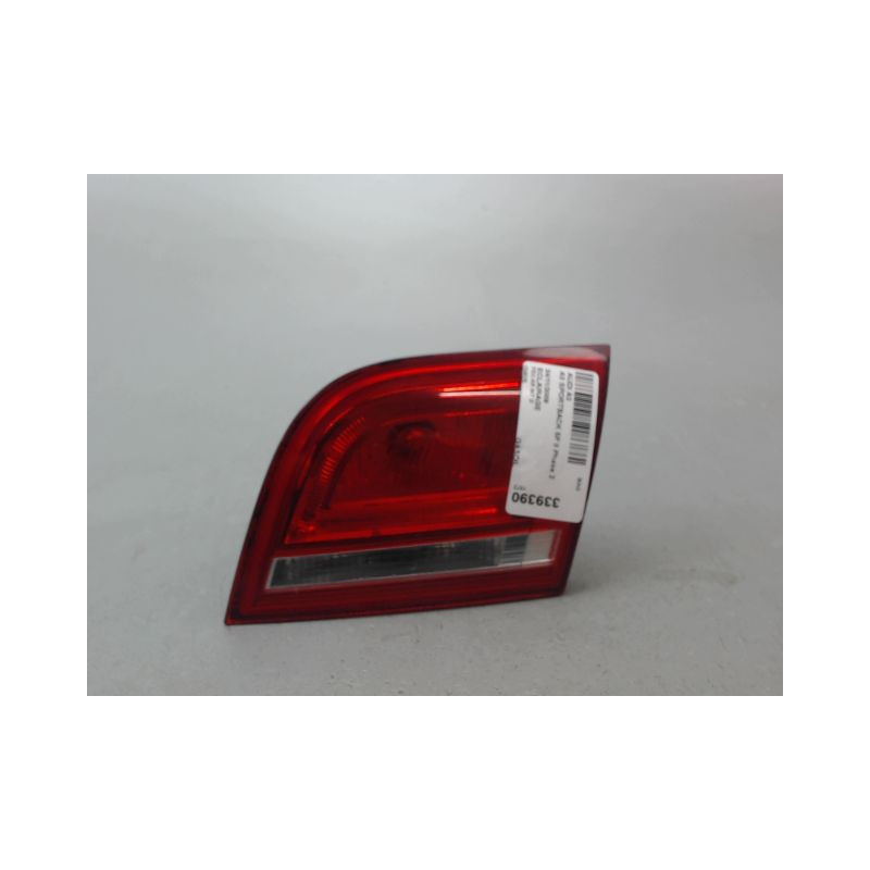 FEU ARRIERE INTERIEUR DROIT AUDI A3 SPORTBACK II Phase 2 (8P) 2008-2012