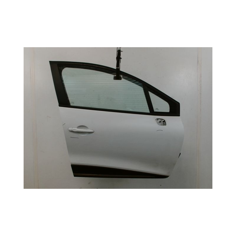 PORTE AVANT DROIT RENAULT CLIO