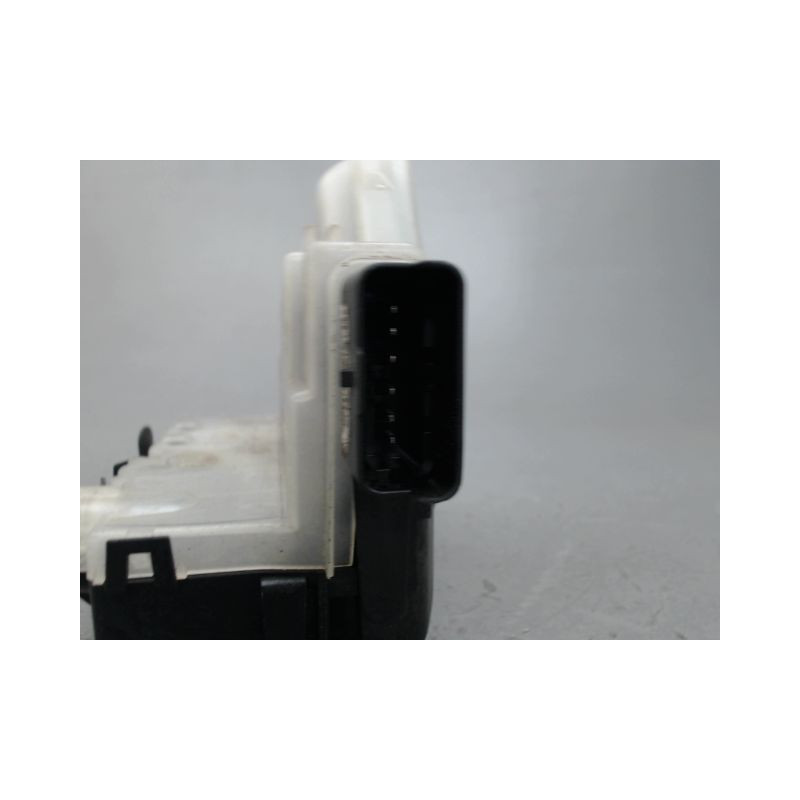 SYSTEME CONDAMNATION AVANT DROIT PEUGEOT 2008