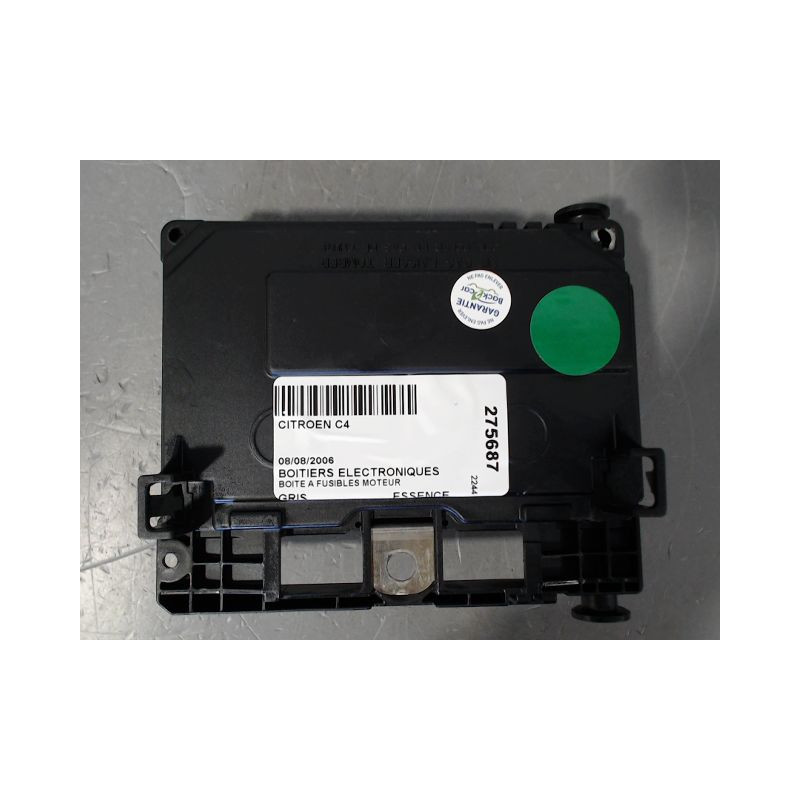 BOITE A FUSIBLES CITROEN C4