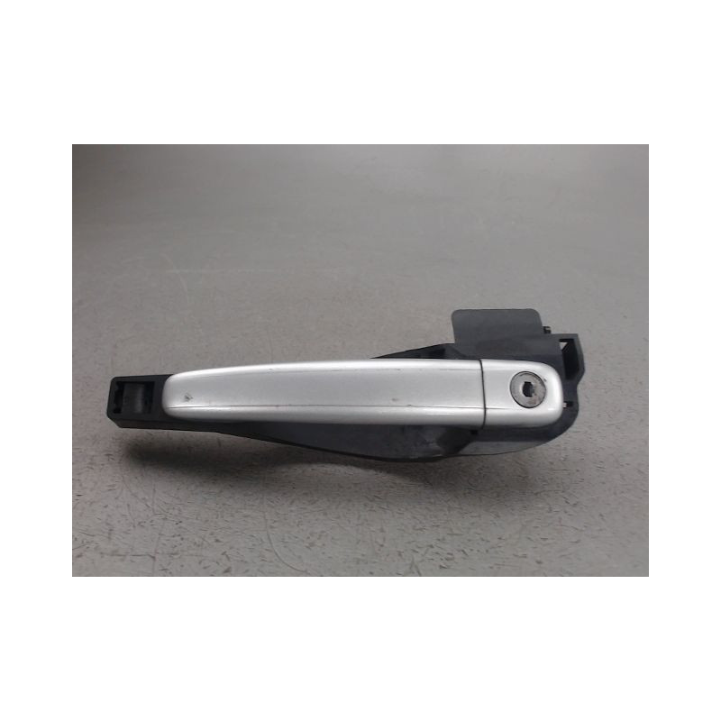 POIGNEE EXTERIEURE PORTE AVANT GAUCHE CITROEN C2