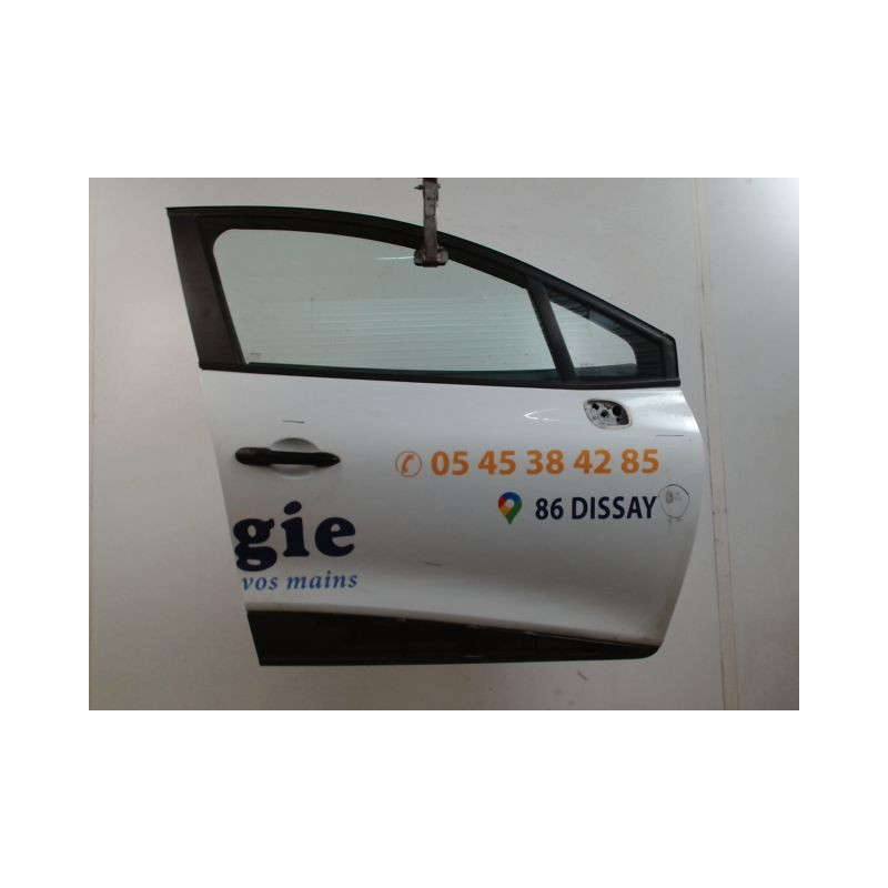 PORTE AVANT DROIT RENAULT CLIO