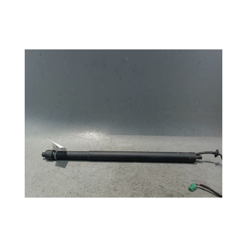 VERIN HAYON D PEUGEOT 3008 2009-