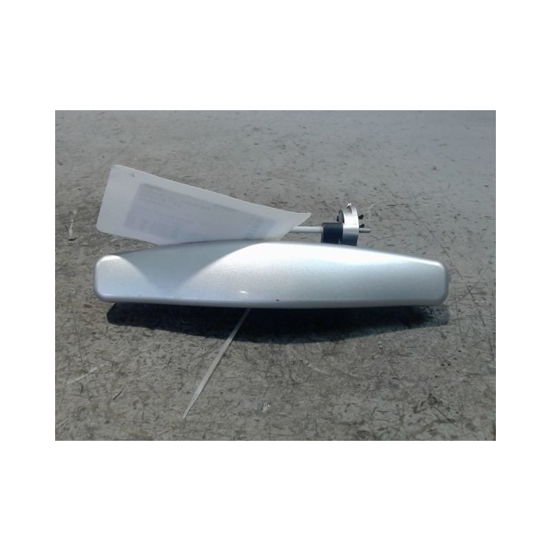 POIGNEE EXTERIEURE PORTE AVANT GAUCHE DACIA DUSTER 2010-