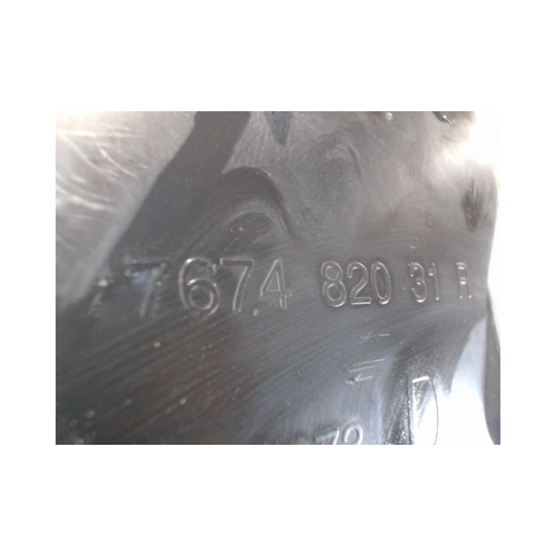 PARE-BOUE ARRIERE DROIT DACIA SANDERO