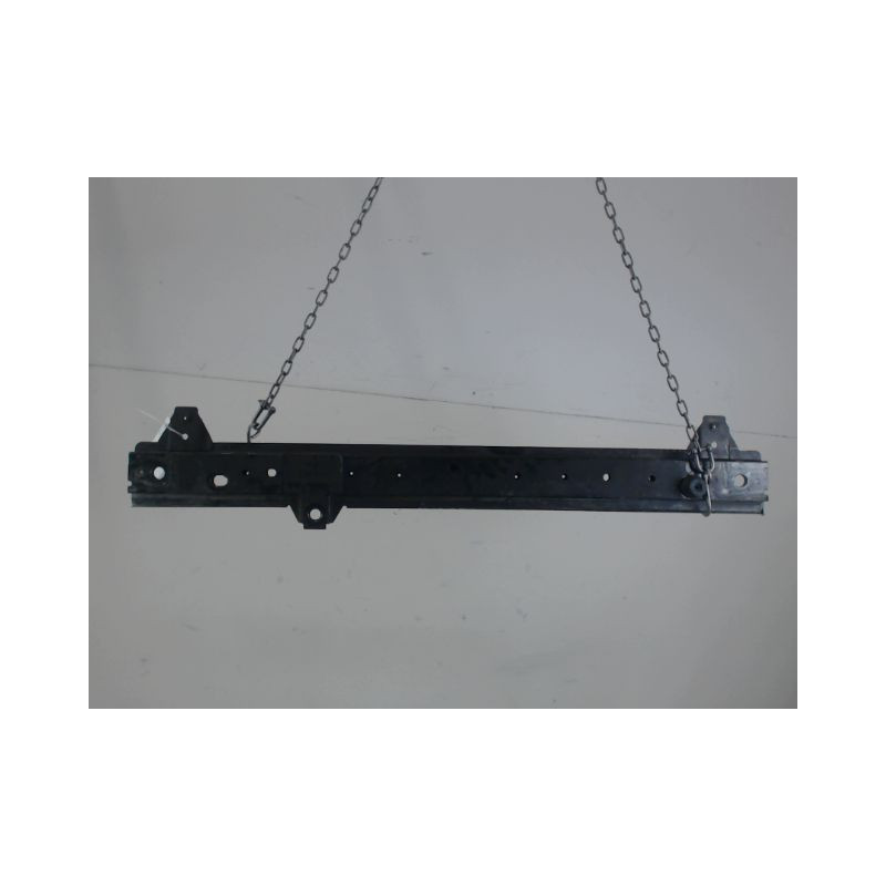 TRAVERSE INFERIEURE ARMATURE AVANT MERCEDES CITAN