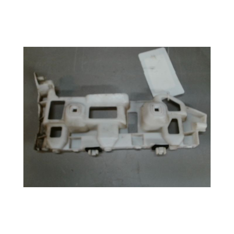 SUPPORT PARE-CHOC ARG RENAULT MEGANE