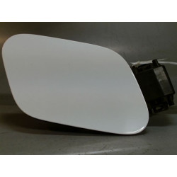 VOLET DE TRAPPE CARBURANT