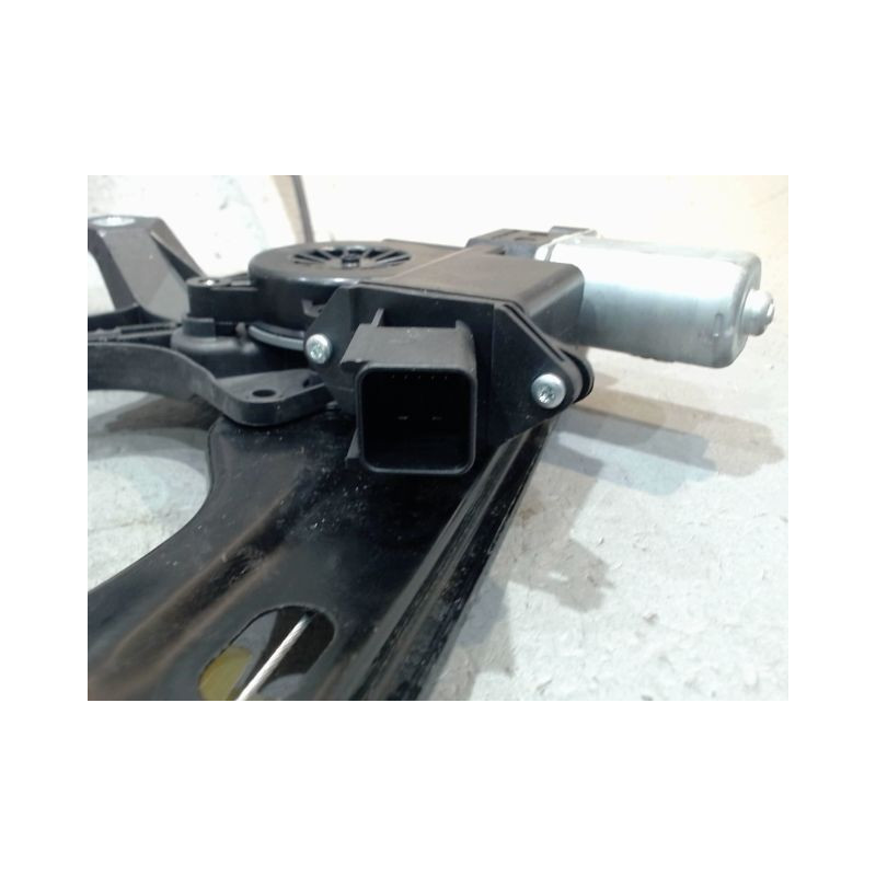 MECANISME+MOTEUR LEVE-GLACE AVANT GAUCHE OPEL ASTRA