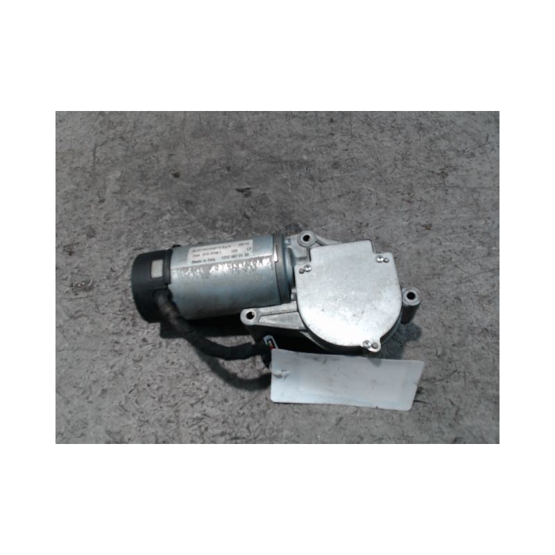 MOTEUR TOIT OUVRANT FIAT 500 C 09-