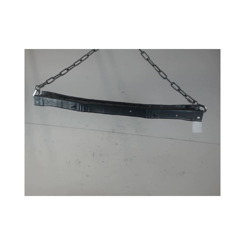 TRAVERSE INFERIEURE ARMATURE AVANT NISSAN MICRA