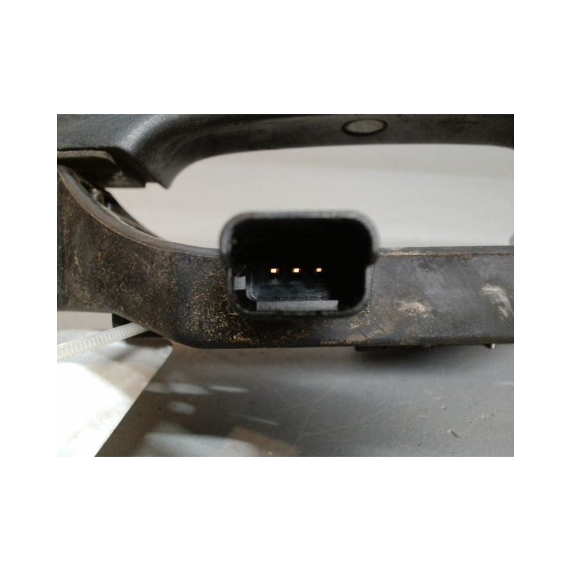 POIGNEE EXTERIEURE PORTE ARRIERE GAUCHE RENAULT GRAND ESPACE 2006-