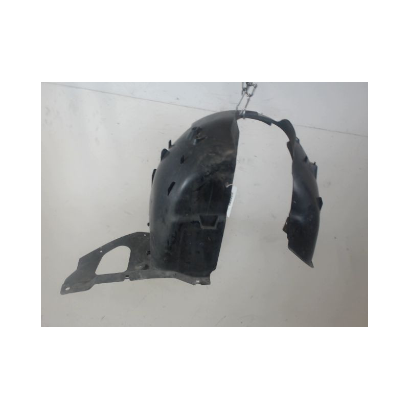 PARE-BOUE AVANT DROIT PEUGEOT 208