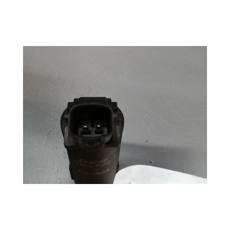 POMPE LAVE-GLACE AVANT DACIA SPRING