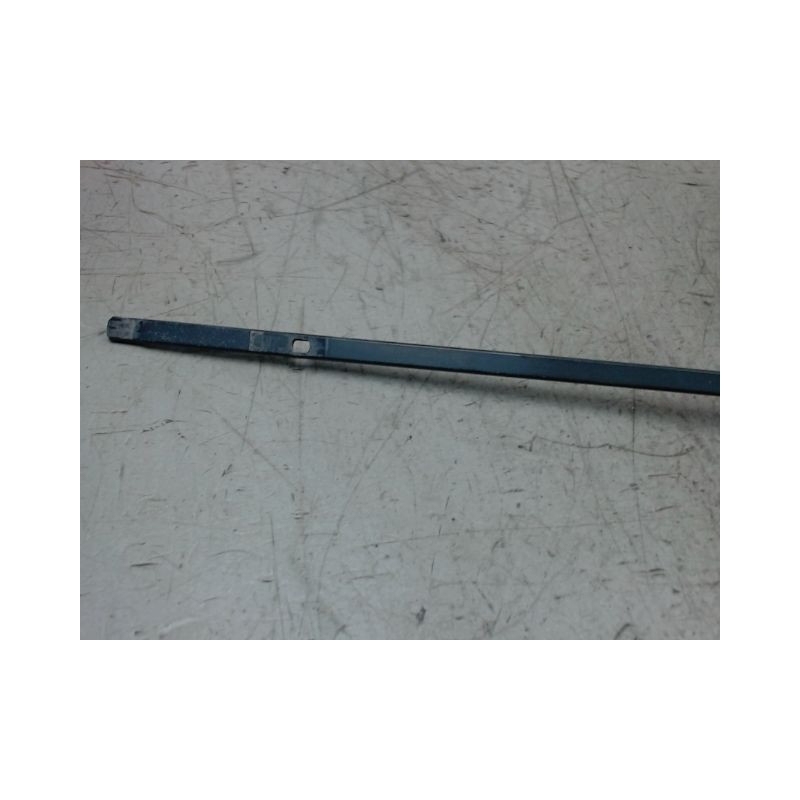 BRAS ESSUIE-GLACE AVANT DROIT RENAULT CLIO III 2009-