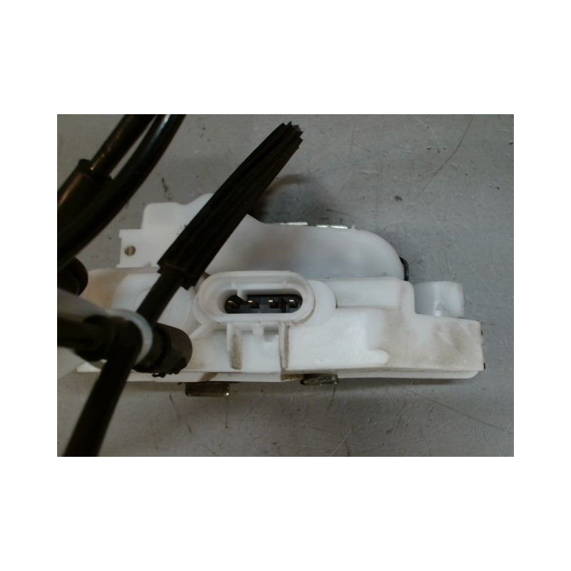 SYSTEME CONDAMNATION AVANT DROIT RENAULT TWINGO 2 2010-