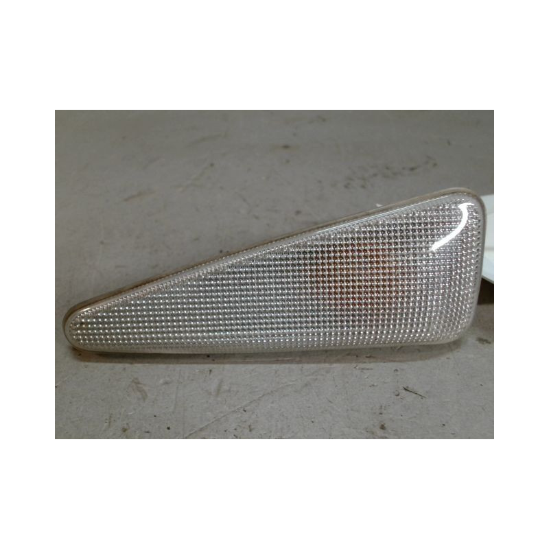 REPETITEUR AILE DROIT DACIA SANDERO 2008-