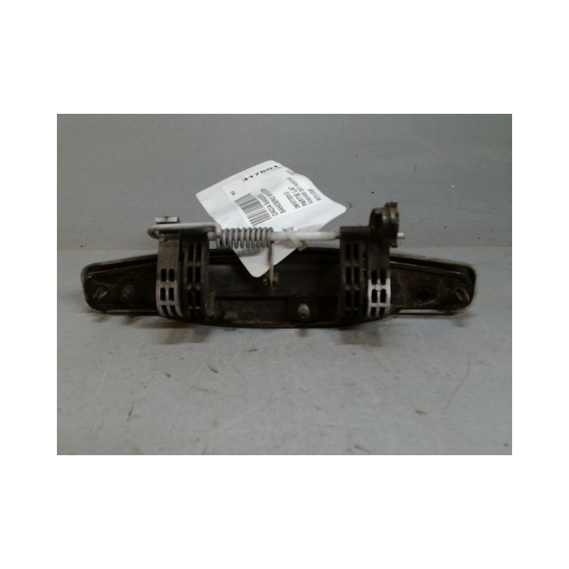 POIGNEE EXTERIEURE PORTE AVANT DROIT DACIA SANDERO 2008-