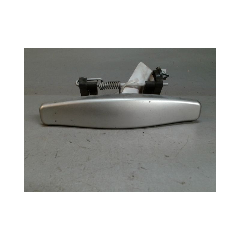 POIGNEE EXTERIEURE PORTE ARRIERE GAUCHE DACIA SANDERO 2008-