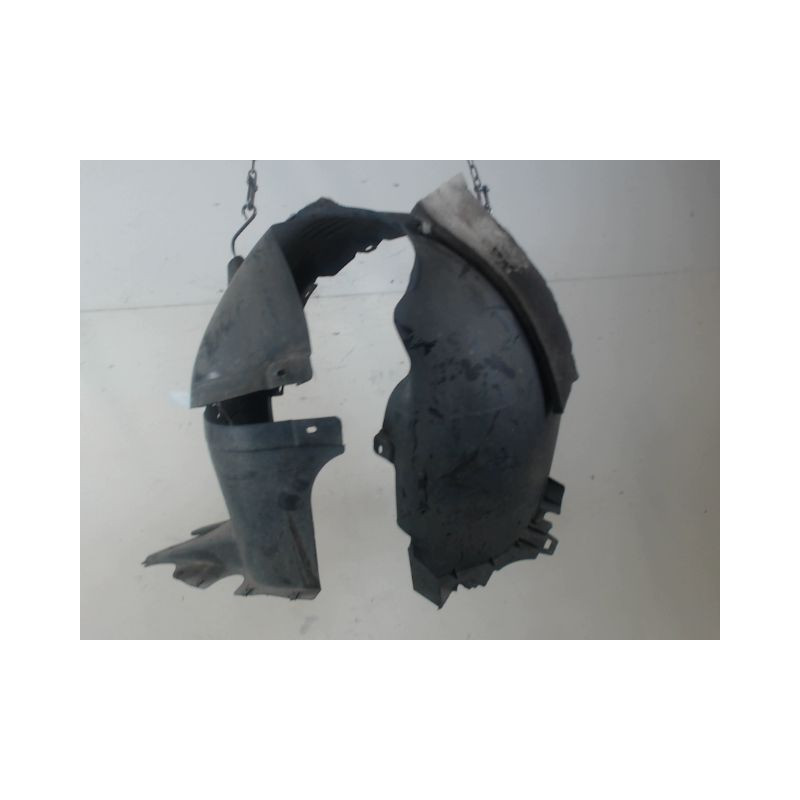 PARE-BOUE AVANT DROIT VOLKSWAGEN GOLF VII