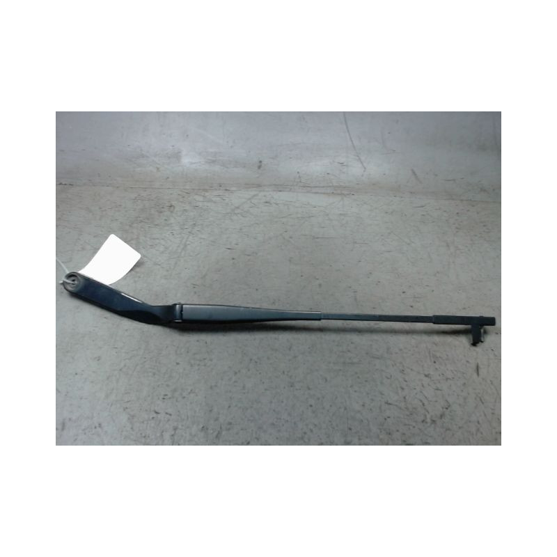 BRAS ESSUIE-GLACE AVANT GAUCHE VOLKSWAGEN POLO 02-05
