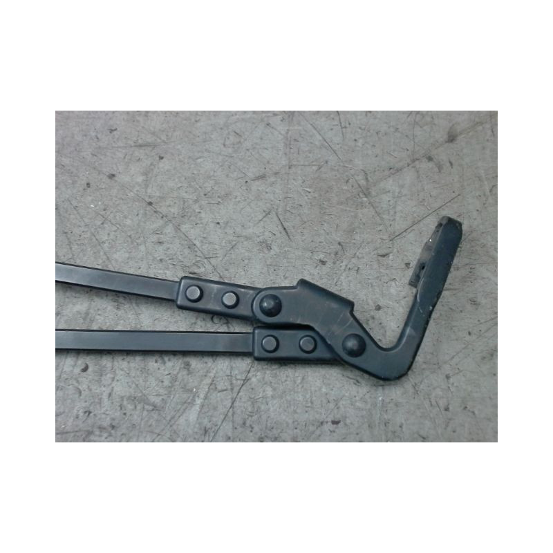 BRAS ESSUIE-GLACE AVANT TOYOTA AYGO 3P
