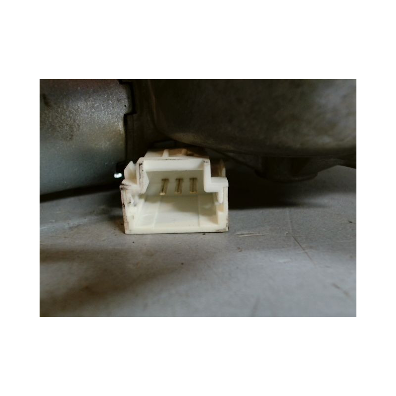 MOTEUR ESSUIE-GLACE ARRIERE RENAULT CLIO