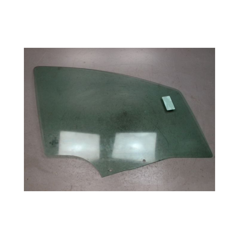 GLACE PORTE AVD PEUGEOT 207 5P