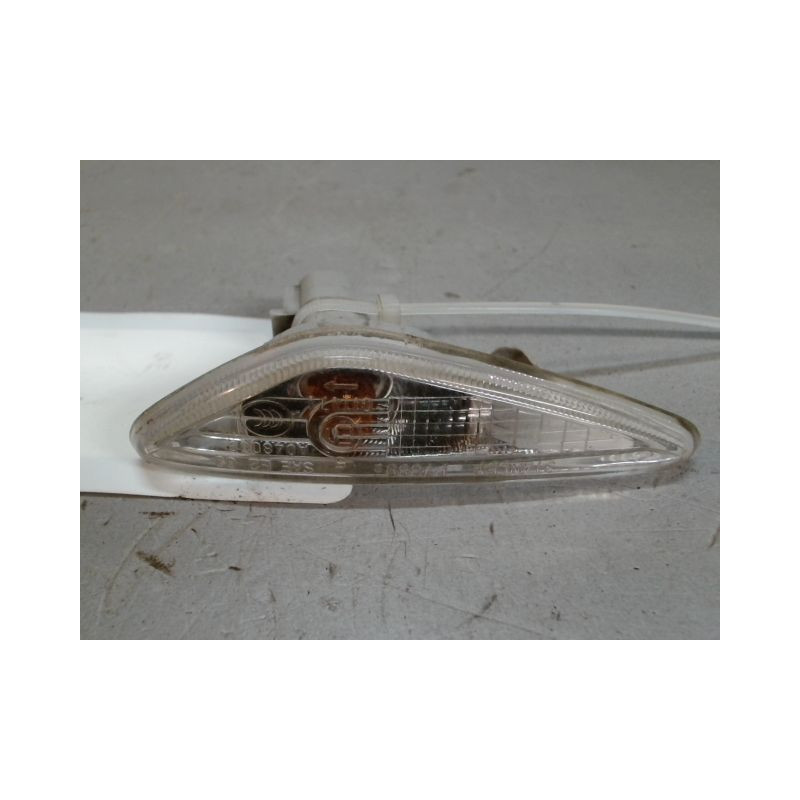 REPETITEUR AILE DROIT MAZDA MAZDA 6 2008-