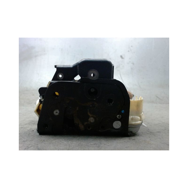 SYSTEME CONDAMNATION AVANT GAUCHE AUDI A3