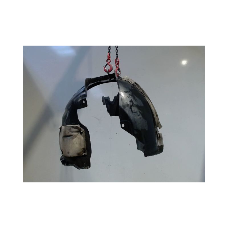 PARE-BOUE AVANT DROIT CITROEN DS4